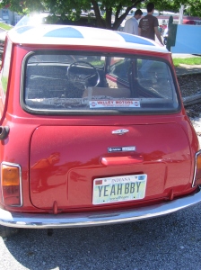 Austin Riley's delivery car with license plate "YEAHBBY"